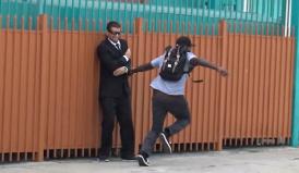 Funny video Farsa cu lunetistul