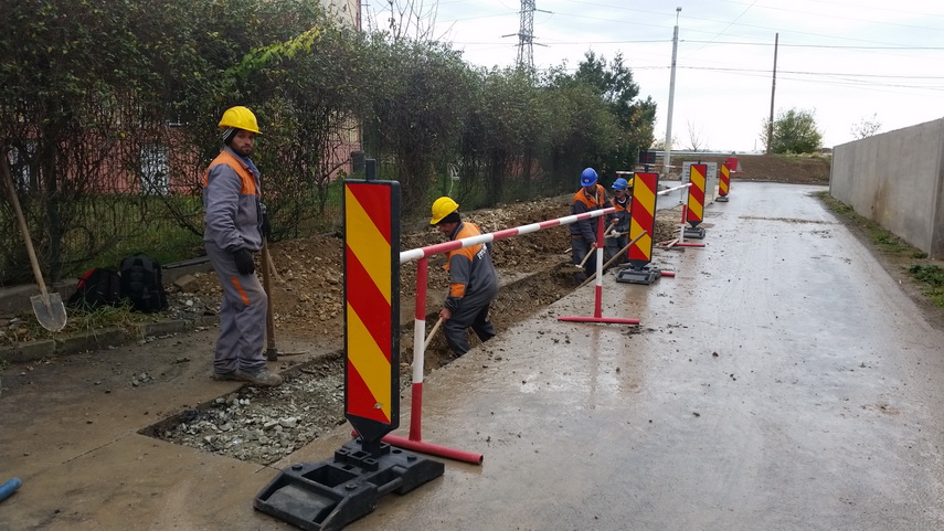 primaria eforie a inceput lucrarile pentru reteaua de gaze ovidiu brailoiu speram sa terminam in urmatorii primaria eforie a inceput lucrarile pentru reteaua de gaze ovidiu brailoiu speram sa terminam in urmatorii