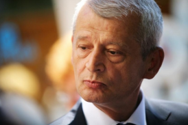 Sorin Oprescu a fost internat în spital pentru a fi operat