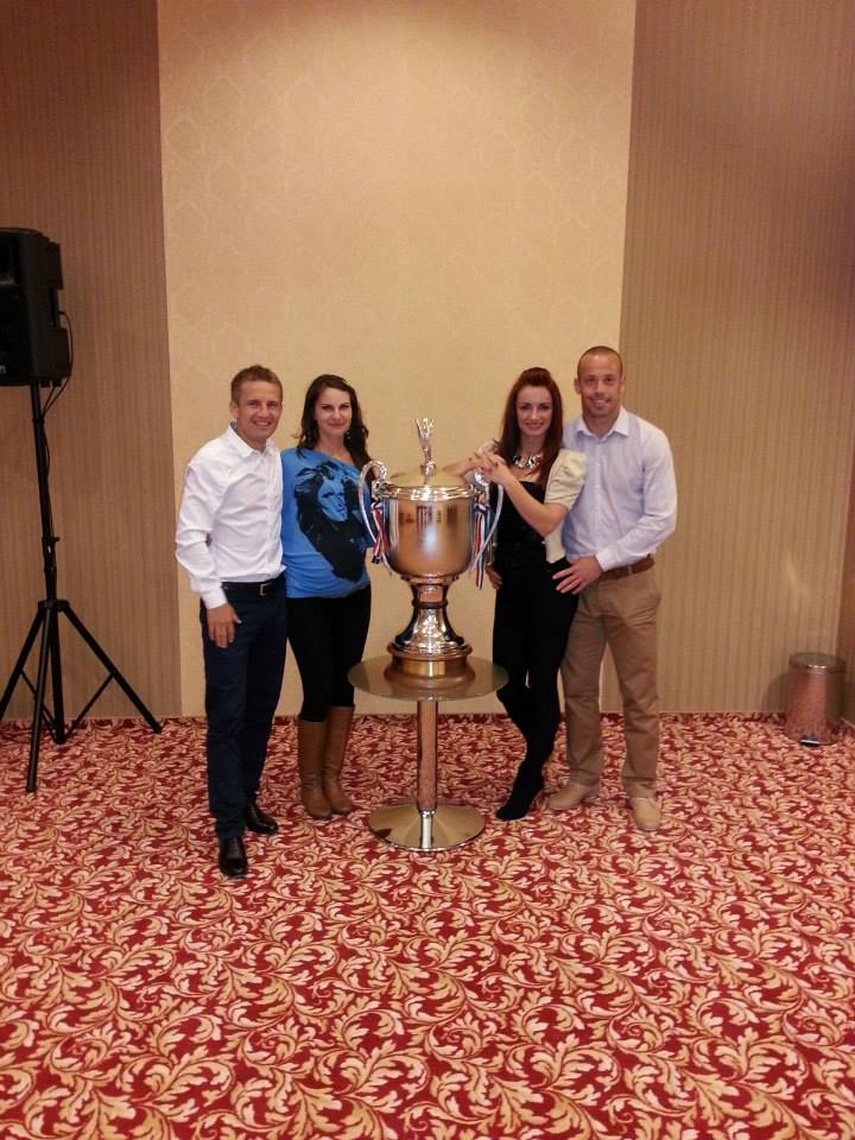 fotbalist la farul constanta onisor nicorec a facut schimb de tricouri cu thomas muller de la bayern fotbalist la farul constanta onisor nicorec a facut schimb de tricouri cu thomas muller de la bayern