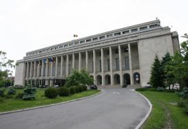 Dacian Cioloș deschide porțile Palatului Victoria de 1 decembrie