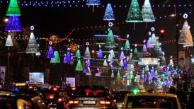 Mâine în București vor fi aprinse beculețele ce prevestesc sărbătorile de iarnă