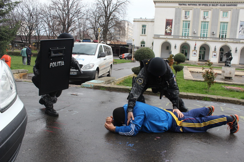 istoricul atentatelor din constanta cum recunosti un terorist tehnica pusa la dispozitie gratis de sri istoricul atentatelor din constanta cum recunosti un terorist tehnica pusa la dispozitie gratis de sri