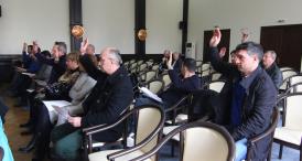 Consilierii judeţeni au ridicat mâna pentru cheltuieli de peste 50 de milioane de lei privind lucrări nefinalizate la timp 