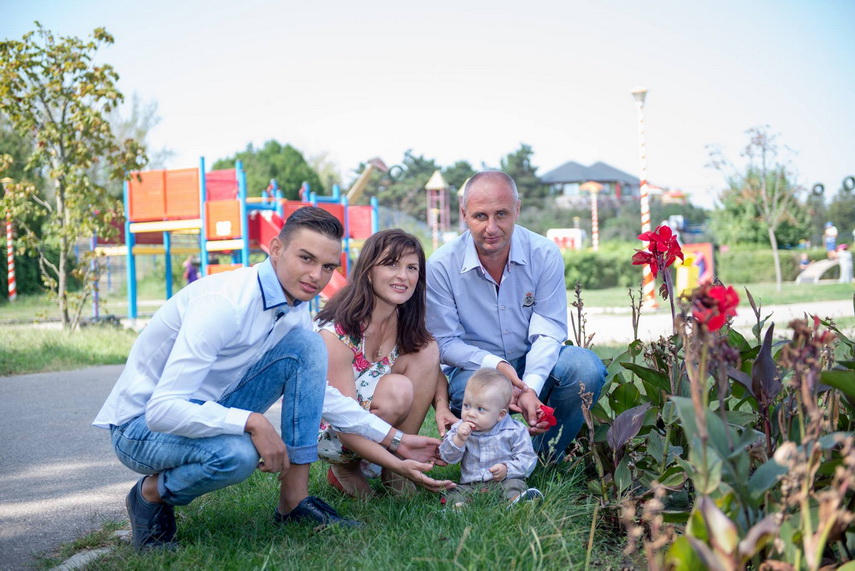 fiul lui sandu taranu fotbalistul tudor taranu de la farul constanta copil de mingi la meciurile stelei fiul lui sandu taranu fotbalistul tudor taranu de la farul constanta copil de mingi la meciurile stelei