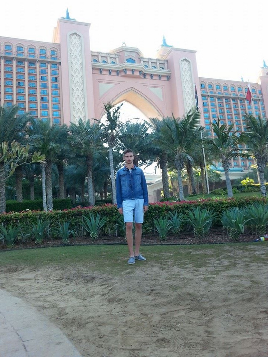 fiul lui sandu taranu fotbalistul tudor taranu de la farul constanta copil de mingi la meciurile stelei fiul lui sandu taranu fotbalistul tudor taranu de la farul constanta copil de mingi la meciurile stelei