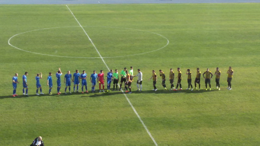 fiul lui sandu taranu fotbalistul tudor taranu de la farul constanta copil de mingi la meciurile stelei fiul lui sandu taranu fotbalistul tudor taranu de la farul constanta copil de mingi la meciurile stelei