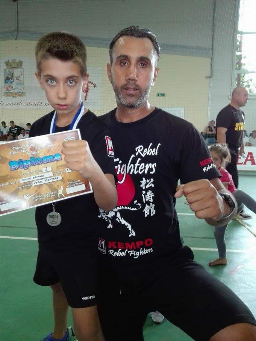 ionel cringus de la rebel fighters sosia lui nicolas cage preda kempo la constanta valu lui traian si