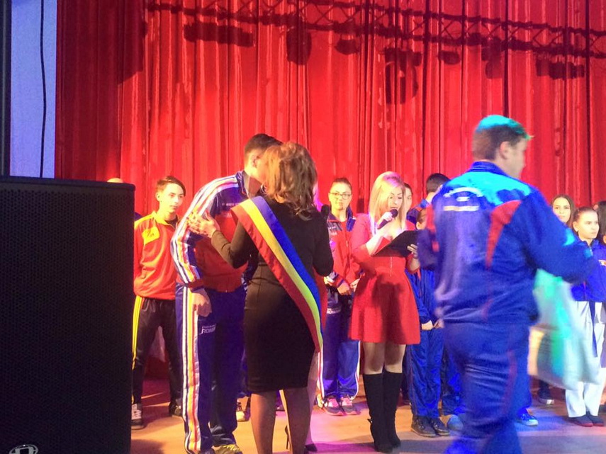 performantele sportivilor de taekwondo au fost rasplatite la mihail kogalniceanu primarul ancuta belu performantele sportivilor de taekwondo au fost rasplatite la mihail kogalniceanu primarul ancuta belu