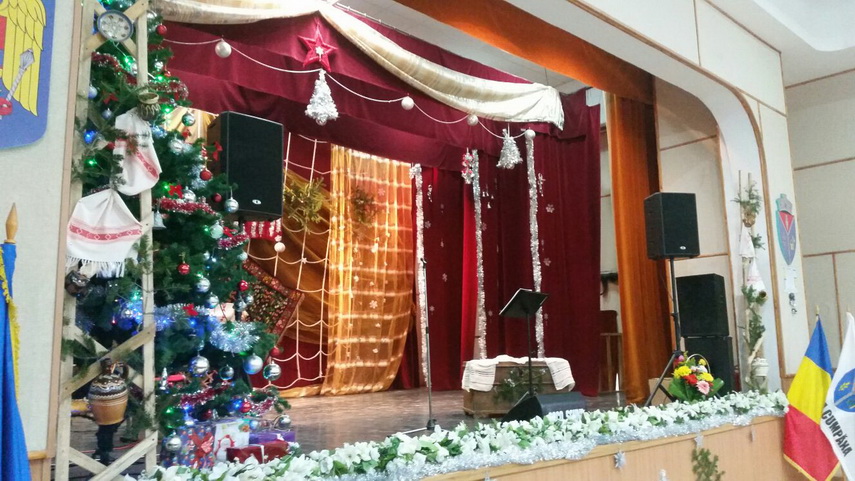 la invitatia primarului mariana gaju fuego a cantat pentru cumpaneni colinde si cantece de suflet galerie la invitatia primarului mariana gaju fuego a cantat pentru cumpaneni colinde si cantece de suflet galerie