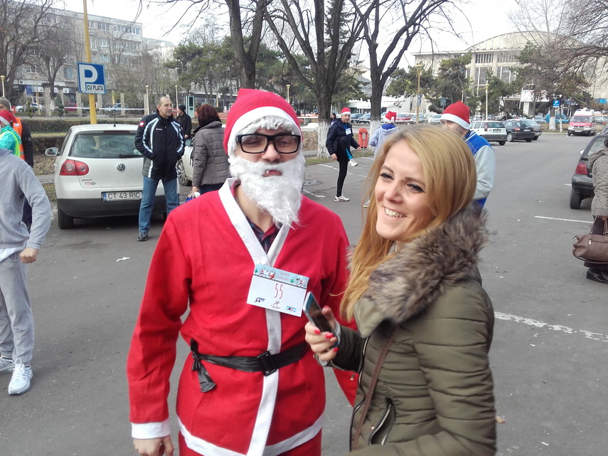 diana vlad si catalin jitcovici invingatori la santa run mosii craciun s au antrenat la constanta pentru diana vlad si catalin jitcovici invingatori la santa run mosii craciun s au antrenat la constanta pentru
