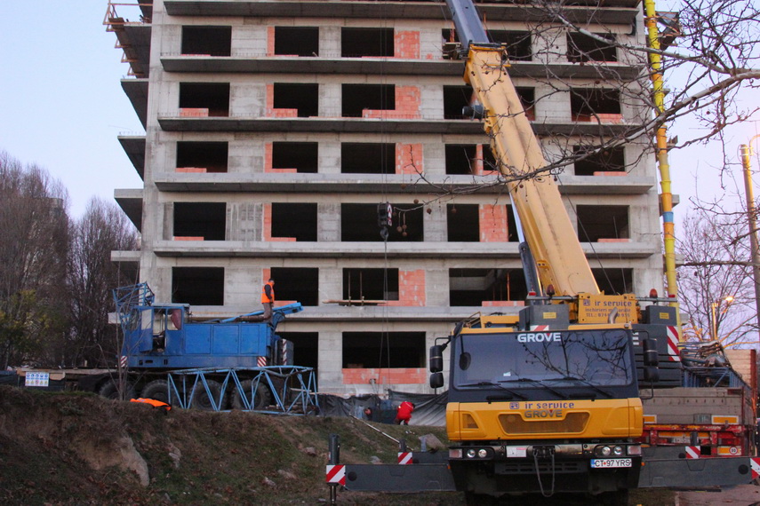 pericol in portul tomis pasii anchetatorilor in dosarul macaralei prabusite pe strada traian galerie pericol in portul tomis pasii anchetatorilor in dosarul macaralei prabusite pe strada traian galerie