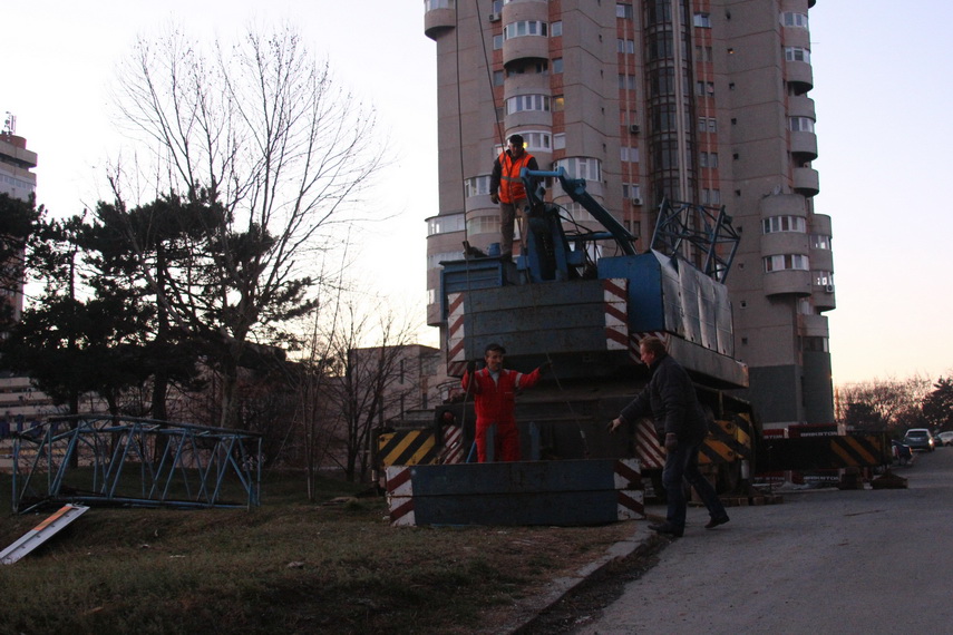 pericol in portul tomis pasii anchetatorilor in dosarul macaralei prabusite pe strada traian galerie pericol in portul tomis pasii anchetatorilor in dosarul macaralei prabusite pe strada traian galerie