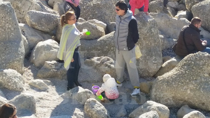 fotoreportaj sute de persoane pe faleza din constanta zi de exceptie imagini minunate 577351 fotoreportaj sute de persoane pe faleza din constanta zi de exceptie imagini minunate 577351