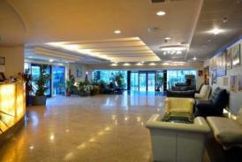 Hotelurile de pe litoral care organizează Revelionul, ocupate integral! Cât costă revelionul la malul mării!