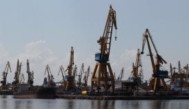Traficul maritim şi fluvial a fost reluat