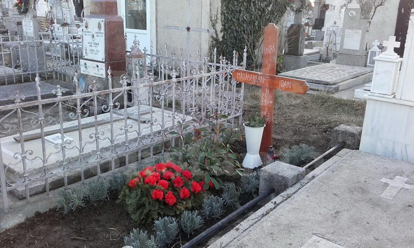 mormantul pictorului ionel matasareanu a fost curatat 578779 mormantul pictorului ionel matasareanu a fost curatat 578779