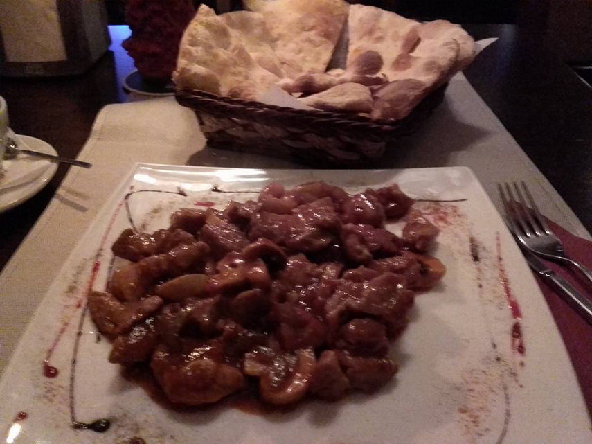 la fontanella un local cu mancare buna din bucataria italiana si romaneasca galerie foto 579845 la fontanella un local cu mancare buna din bucataria italiana si romaneasca galerie foto 579845