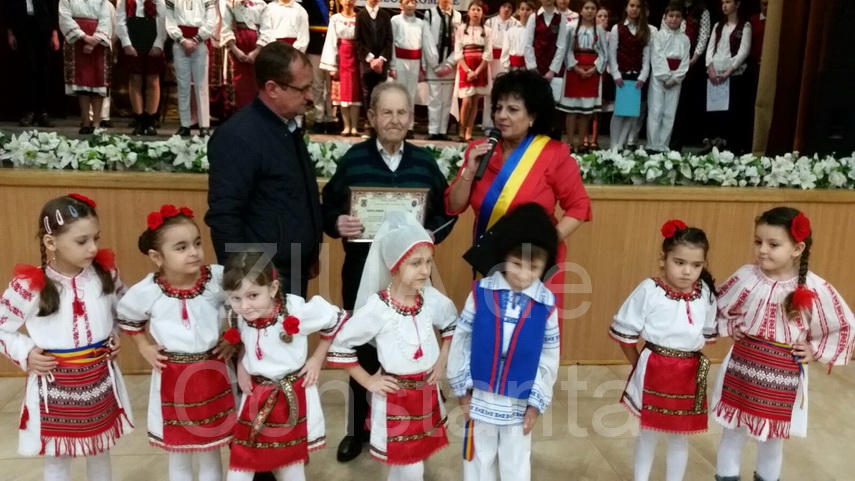 cumpana sarbatoreste unirea 579966 cumpana sarbatoreste unirea 579966