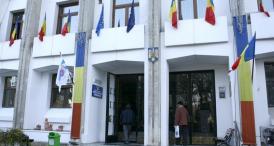 „Declaraţie de luptă împotriva corupţiei“ de la Făgădău - 30.000 de euro pentru intervievarea angajaţilor Primăriei