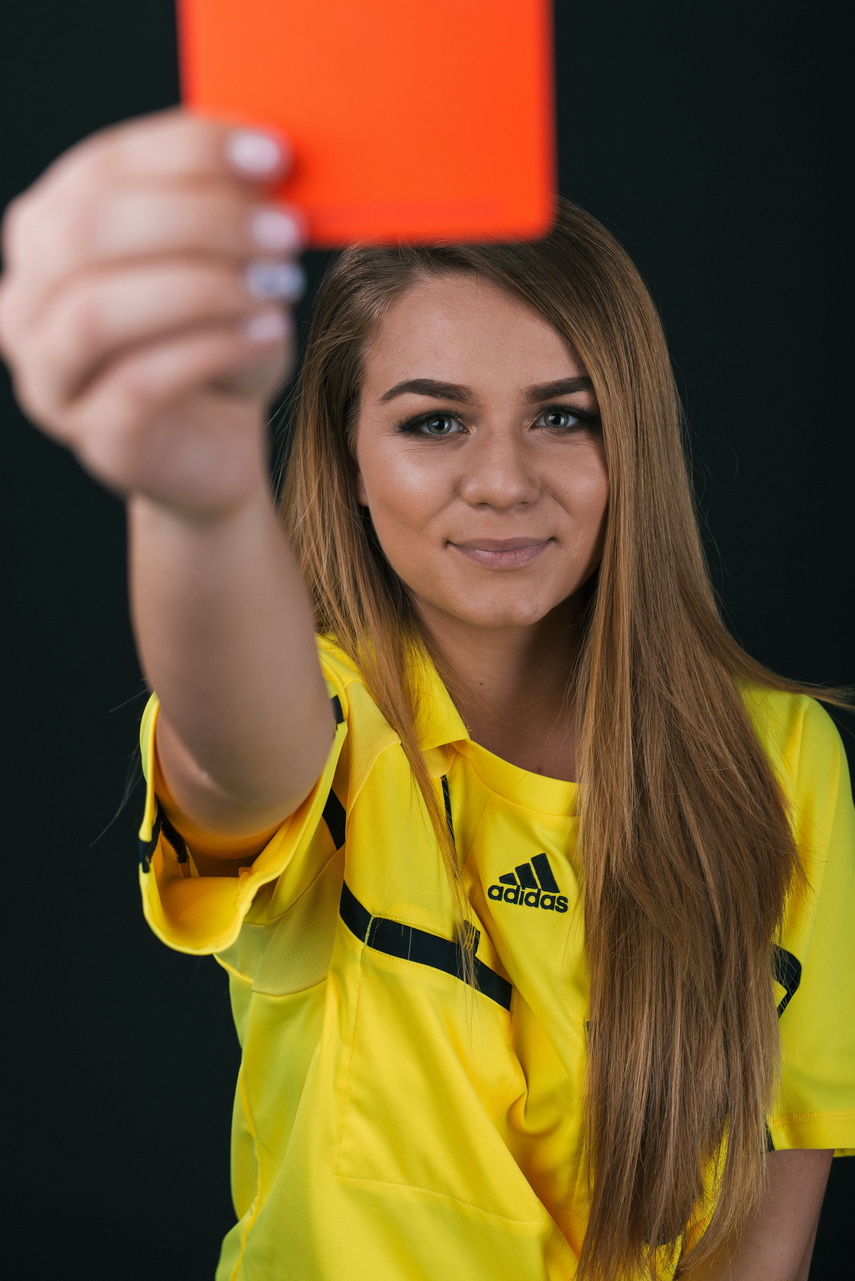 fiica lui iulian giuran voluntar la euro 2016 bianca elena giuran din constanta va obtine ecusonul de