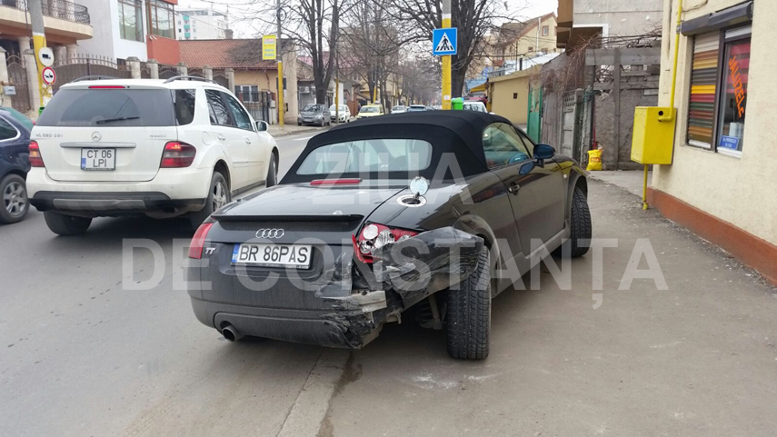 accident cu trei masini in constanta pe strada poporului 581368 accident cu trei masini in constanta pe strada poporului 581368