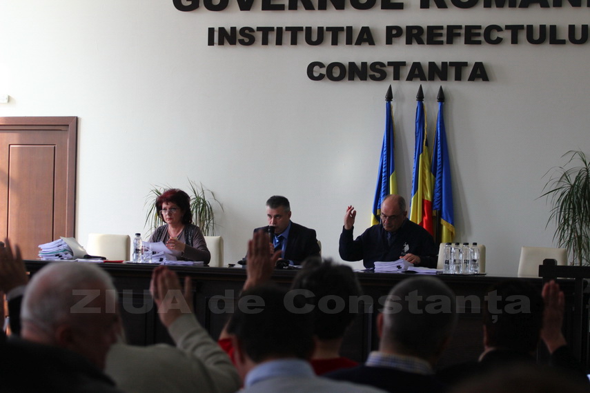 cum a alocat cjc bugetele in prima sedinta din 2016 bani pentru eoliene statii de biogaz si spitalul cum a alocat cjc bugetele in prima sedinta din 2016 bani pentru eoliene statii de biogaz si spitalul