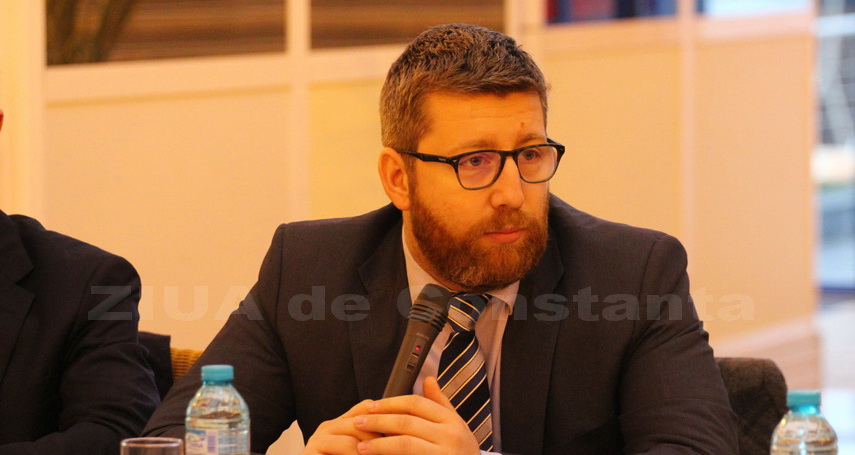 discutii aprinse master planul portului constanta marul discordiei intre conducerea apc si comunitatea discutii aprinse master planul portului constanta marul discordiei intre conducerea apc si comunitatea