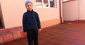 Alin are nevoie de ajutor Povestea dureroasă a unui copil din Castelu care se luptă cu o boală nemiloasă (galerie foto + documente)