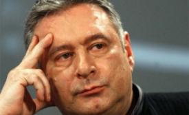 Ştiripesurse.ro Mădălin Voicu-„Este inuman. Aaa, am deranjat?”