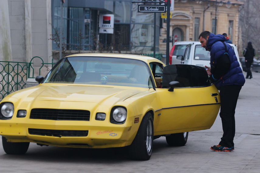steven seagal ajunge in constanta piata ovidiu platou de filmare pentru un film de actiune galerie foto steven seagal ajunge in constanta piata ovidiu platou de filmare pentru un film de actiune galerie foto