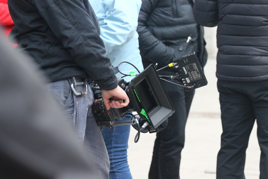 steven seagal ajunge in constanta piata ovidiu platou de filmare pentru un film de actiune galerie foto steven seagal ajunge in constanta piata ovidiu platou de filmare pentru un film de actiune galerie foto