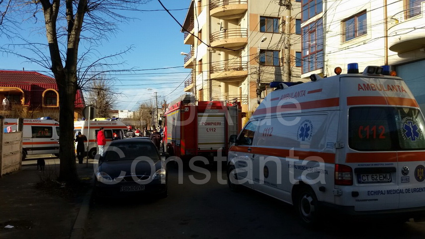 copii raniti la intersectia strazilor tudor vladimirescu si mihaileanu accident grav cu un microbuz scolar copii raniti la intersectia strazilor tudor vladimirescu si mihaileanu accident grav cu un microbuz scolar