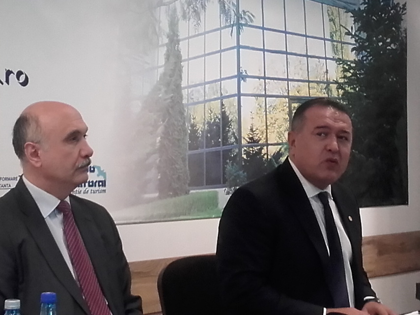 intentionati sa va schimbati garderoba de primavara ccina constanta da startul targului tinimtex ajuns intentionati sa va schimbati garderoba de primavara ccina constanta da startul targului tinimtex ajuns