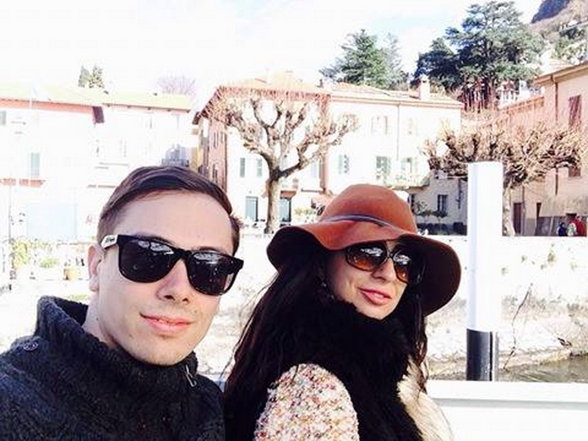 fostul portar al fc farul de ziua sa vlad neagu i a cerut mana anamariei cristea in fata domului din fostul portar al fc farul de ziua sa vlad neagu i a cerut mana anamariei cristea in fata domului din