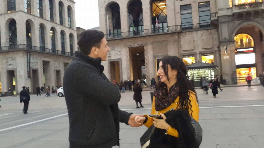 fostul portar al fc farul de ziua sa vlad neagu i a cerut mana anamariei cristea in fata domului din fostul portar al fc farul de ziua sa vlad neagu i a cerut mana anamariei cristea in fata domului din