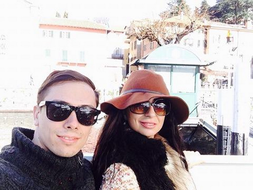 fostul portar al fc farul de ziua sa vlad neagu i a cerut mana anamariei cristea in fata domului din fostul portar al fc farul de ziua sa vlad neagu i a cerut mana anamariei cristea in fata domului din