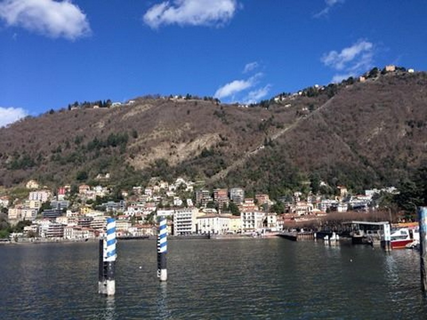 fostul portar al fc farul de ziua sa vlad neagu i a cerut mana anamariei cristea in fata domului din fostul portar al fc farul de ziua sa vlad neagu i a cerut mana anamariei cristea in fata domului din