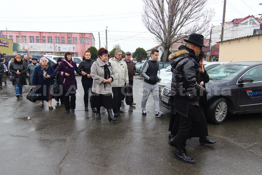doliu in familia lui costi ionita tatal si unchiul artistului inmormantati cu onoruri militare in cimitirul doliu in familia lui costi ionita tatal si unchiul artistului inmormantati cu onoruri militare in cimitirul