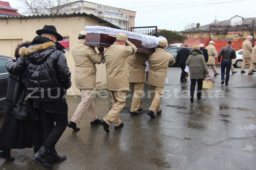 doliu in familia lui costi ionita tatal si unchiul artistului inmormantati cu onoruri militare in cimitirul doliu in familia lui costi ionita tatal si unchiul artistului inmormantati cu onoruri militare in cimitirul