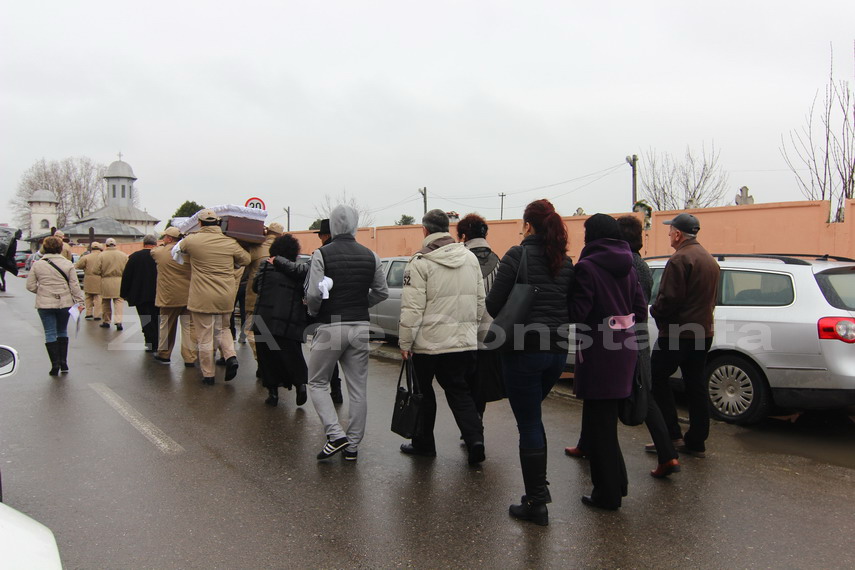 doliu in familia lui costi ionita tatal si unchiul artistului inmormantati cu onoruri militare in cimitirul doliu in familia lui costi ionita tatal si unchiul artistului inmormantati cu onoruri militare in cimitirul