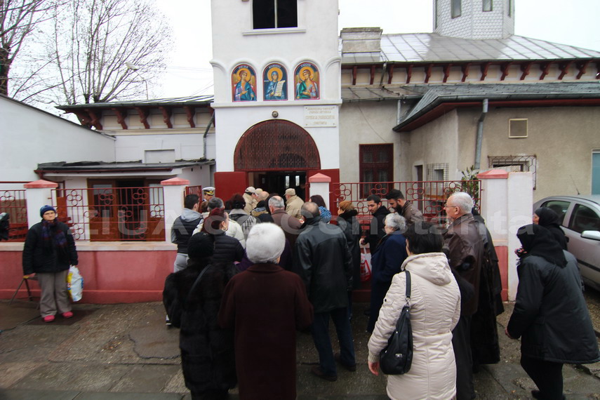 doliu in familia lui costi ionita tatal si unchiul artistului inmormantati cu onoruri militare in cimitirul doliu in familia lui costi ionita tatal si unchiul artistului inmormantati cu onoruri militare in cimitirul
