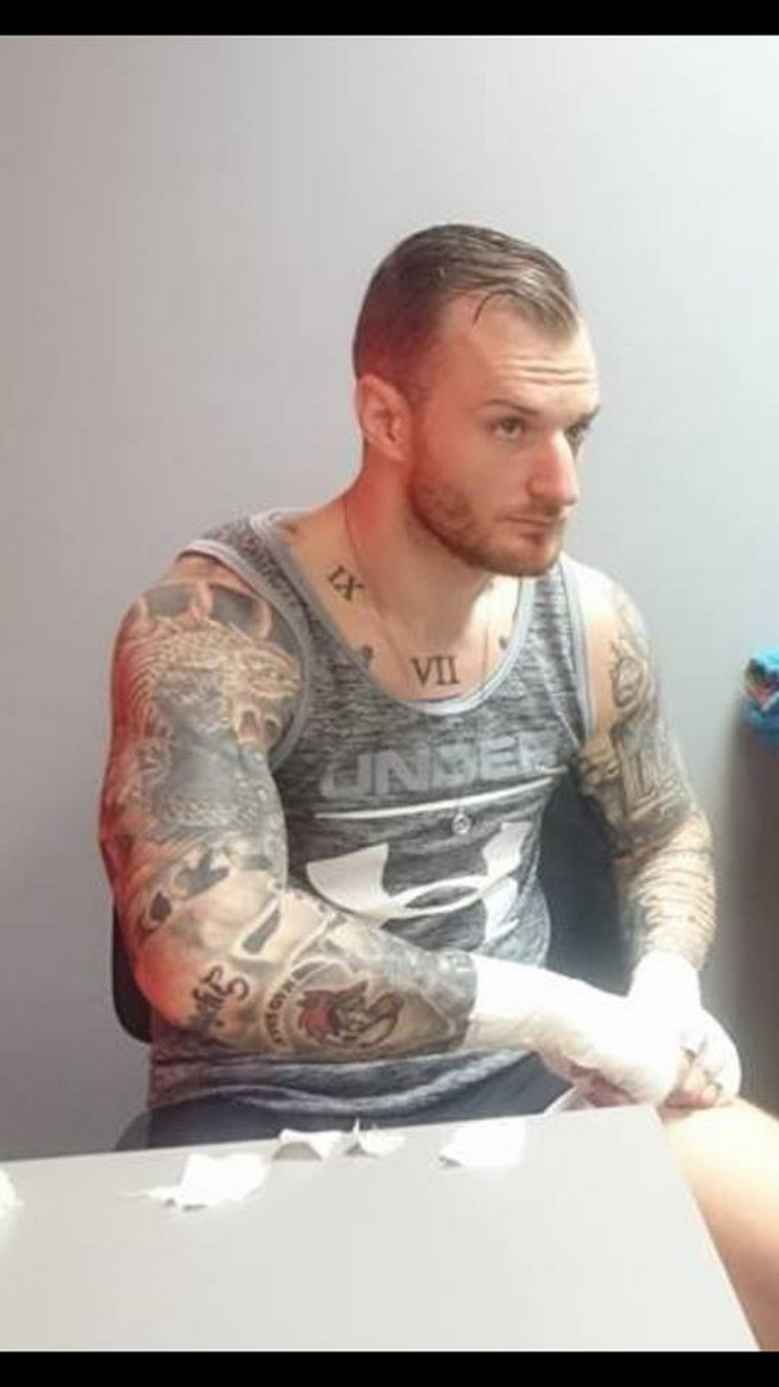 alex filip si dumitru topai anonymous si bomber man si au distrus adversarii la gala superkombat din alex filip si dumitru topai anonymous si bomber man si au distrus adversarii la gala superkombat din