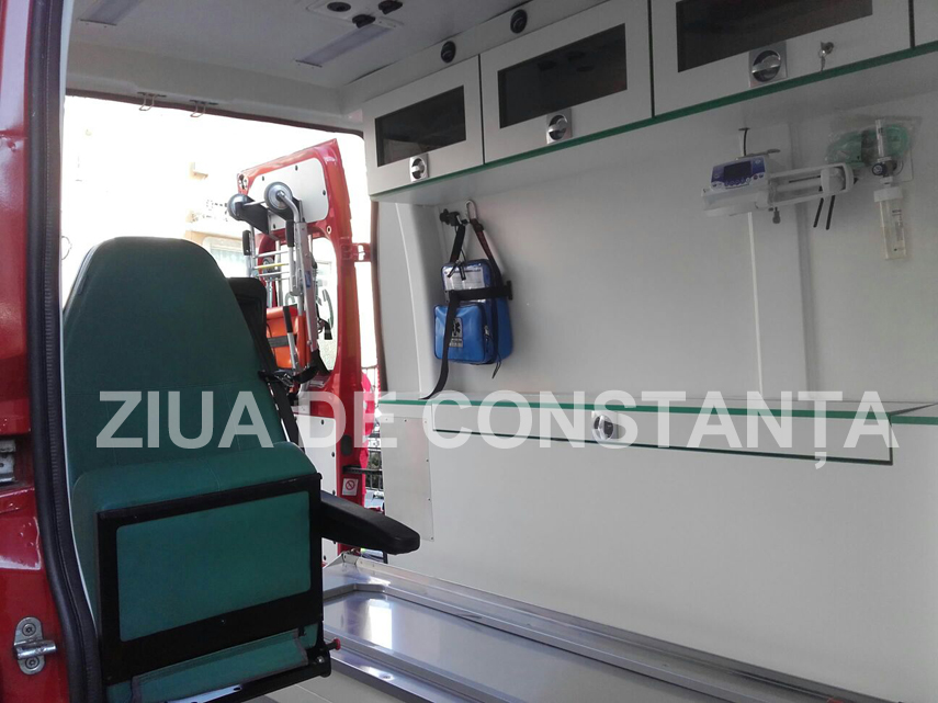 zeci de pompieri isu dobrogea la tomis mall in constanta galerie foto video 588666 zeci de pompieri isu dobrogea la tomis mall in constanta galerie foto video 588666