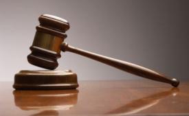 Trimişi în judecată de procurorii din Constanţa, sub acuzaţia de constituire a unui grup infracţional 