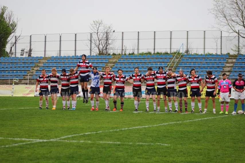 fotoreportaj pazea monstru pe stadionul din constanta imagini de senzatie 589672 fotoreportaj pazea monstru pe stadionul din constanta imagini de senzatie 589672