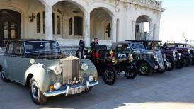 Retro Parada Primăverii 2016 Mașini de epocă pe Faleza Cazinoului din Constanța... Bijuterii pe patru roți (galerie foto + video)
