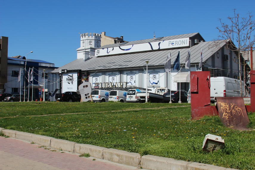 turul marilor tunuri din constanta sau despre cum a muscat administratia mazare din bogatiile si frumusetea turul marilor tunuri din constanta sau despre cum a muscat administratia mazare din bogatiile si frumusetea