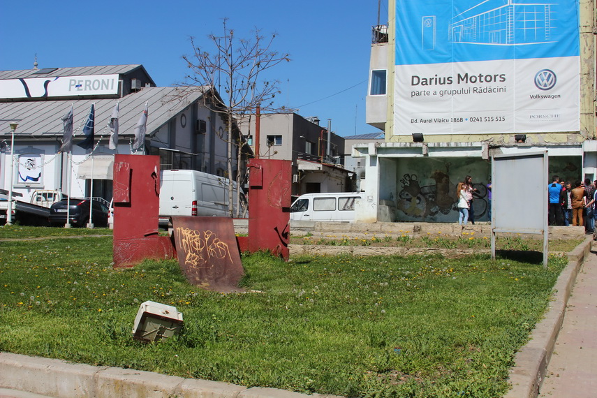 turul marilor tunuri din constanta sau despre cum a muscat administratia mazare din bogatiile si frumusetea turul marilor tunuri din constanta sau despre cum a muscat administratia mazare din bogatiile si frumusetea