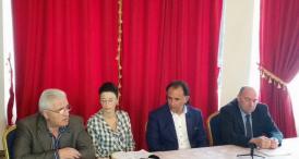 „Problema în turism este a primarului“ Administrarea plajelor, în atenţia ministrului Costin Borc. S-a cerut demisia lui Papari (galerie foto) 